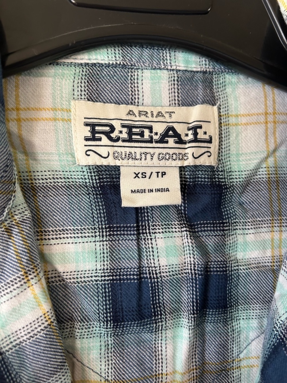Ariat Real Plaid Shirt - Picture 4 of 4
